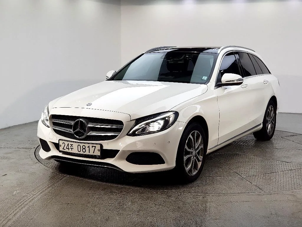 2016 Mercedes-Benz C-Class