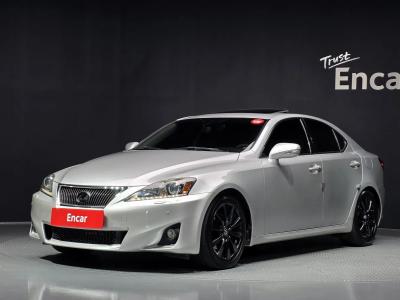 2011 Lexus IS