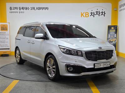 2016 Kia Carnival