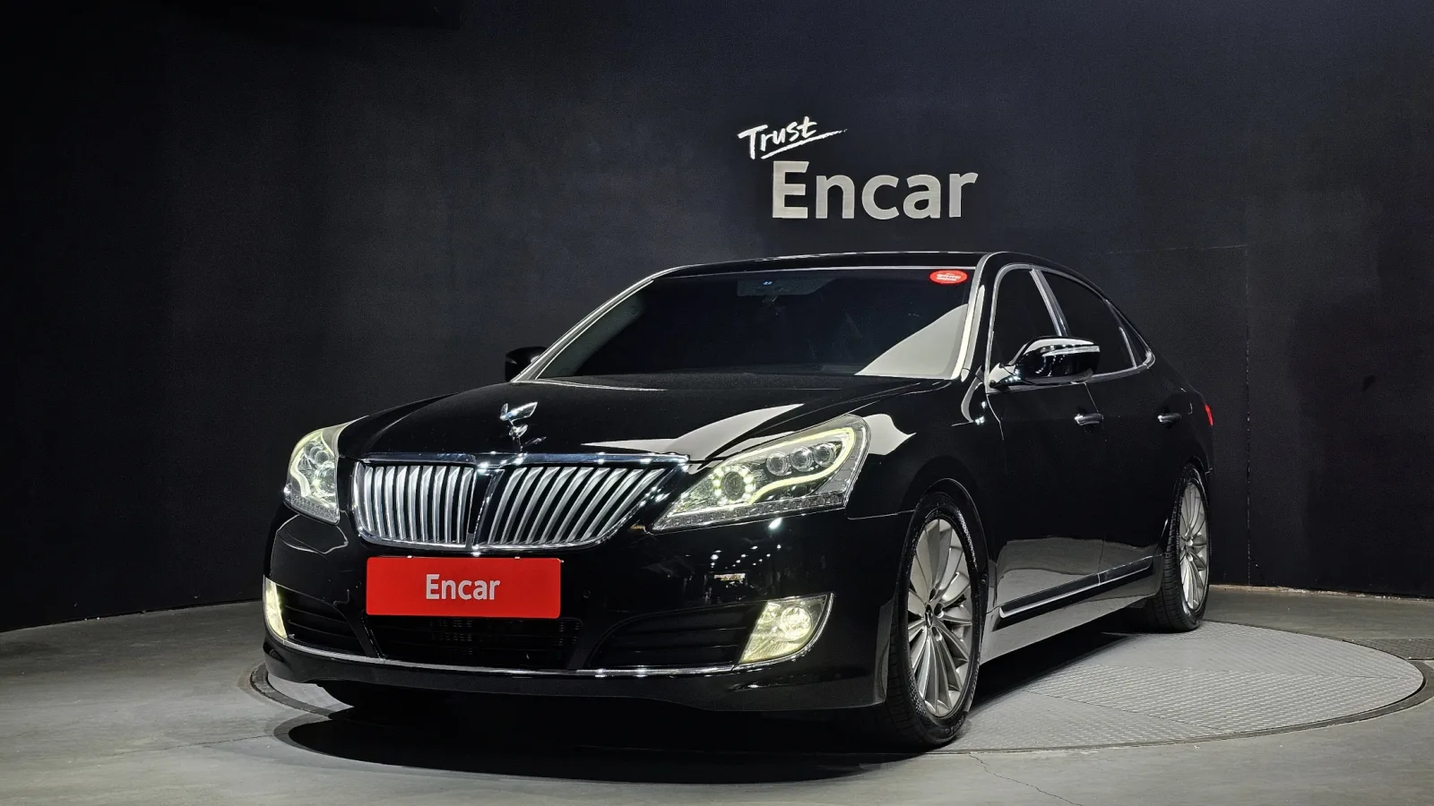 2015 Hyundai Equus
