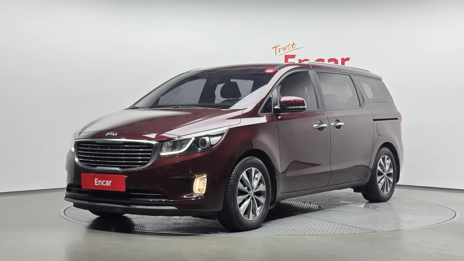 2016 Kia Carnival