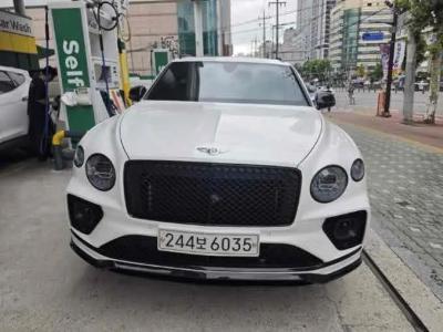 2023 Bentley Bentayga