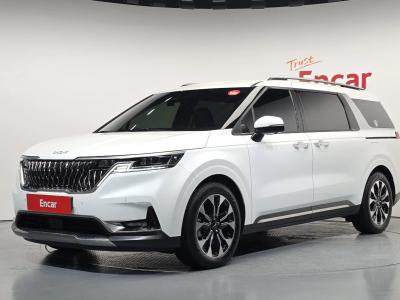 2023 Kia Carnival
