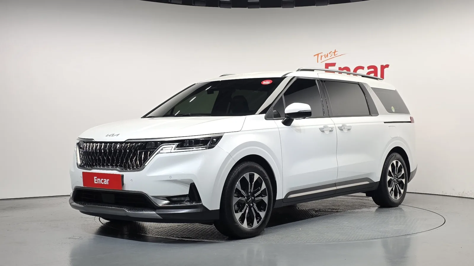 2023 Kia Carnival
