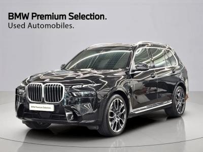 2024 BMW X7