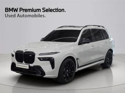 2025 BMW X7