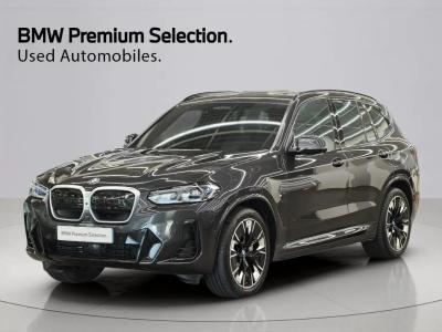 2023 BMW iX3
