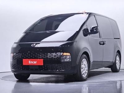 2022 Hyundai Staria