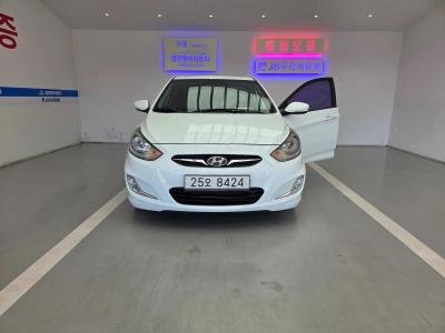 2012 Hyundai Accent