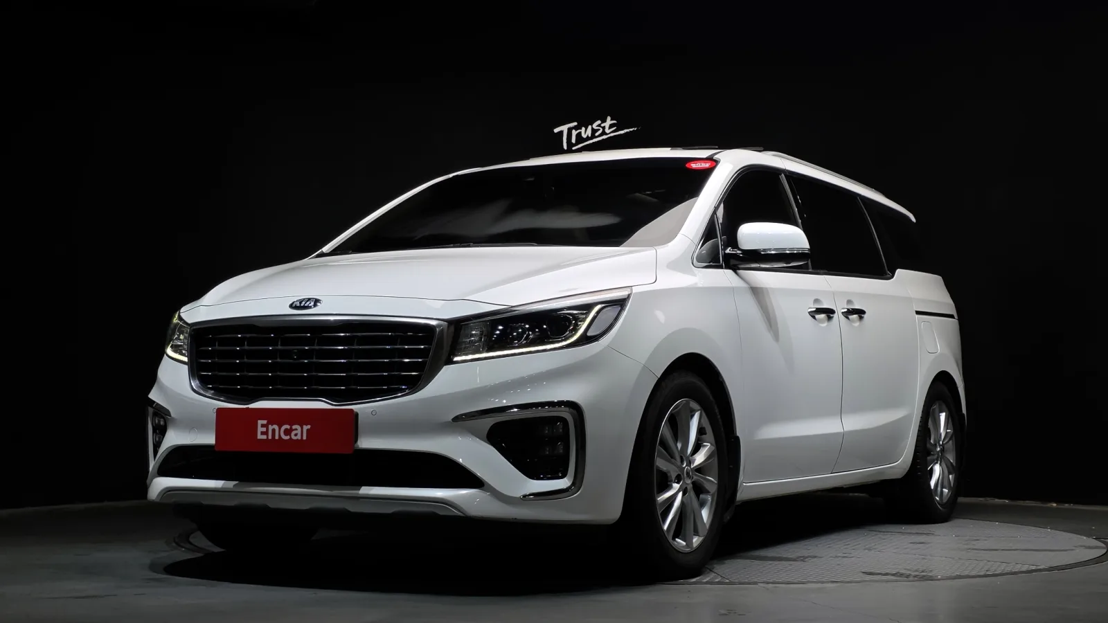 2020 Kia Carnival