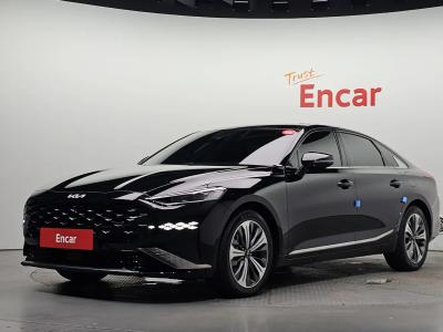 2022 Kia K8