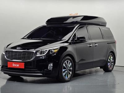 2015 Kia Carnival
