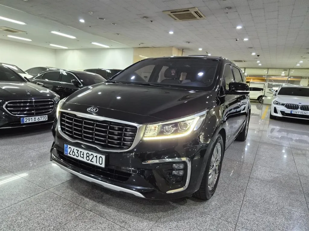 2020 Kia Carnival