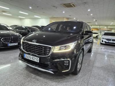 2020 Kia Carnival