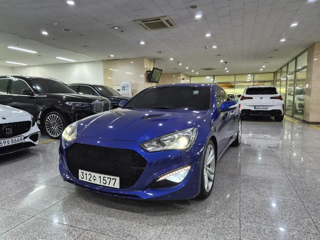 2012 Hyundai Genesis