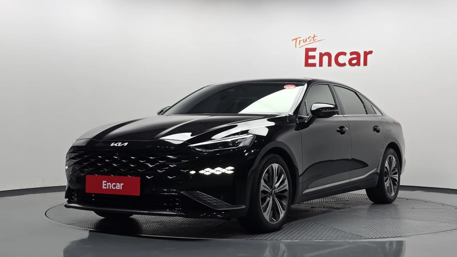 2022 Kia K8