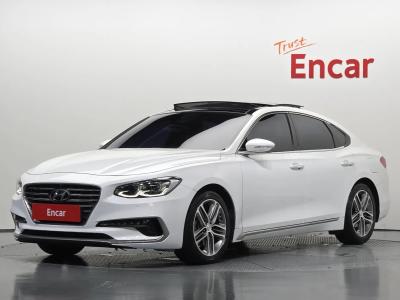 2018 Hyundai Grandeur