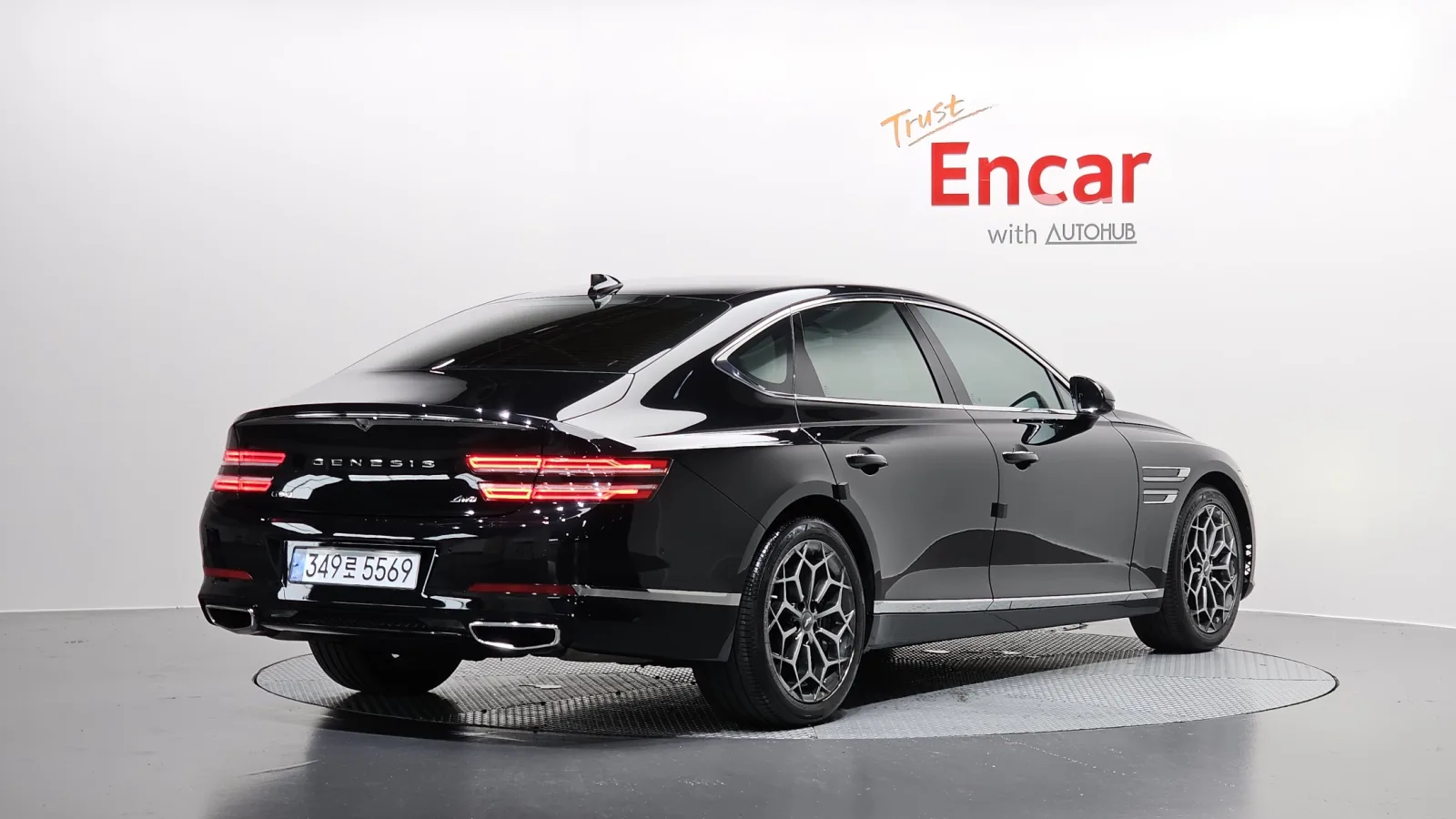 2023 Genesis G80