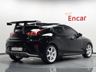 2020 Hyundai Veloster