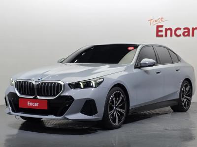 2025 BMW 5-Series