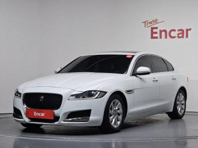 2016 Jaguar XF