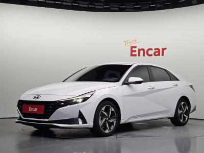 2022 Hyundai Elantra
