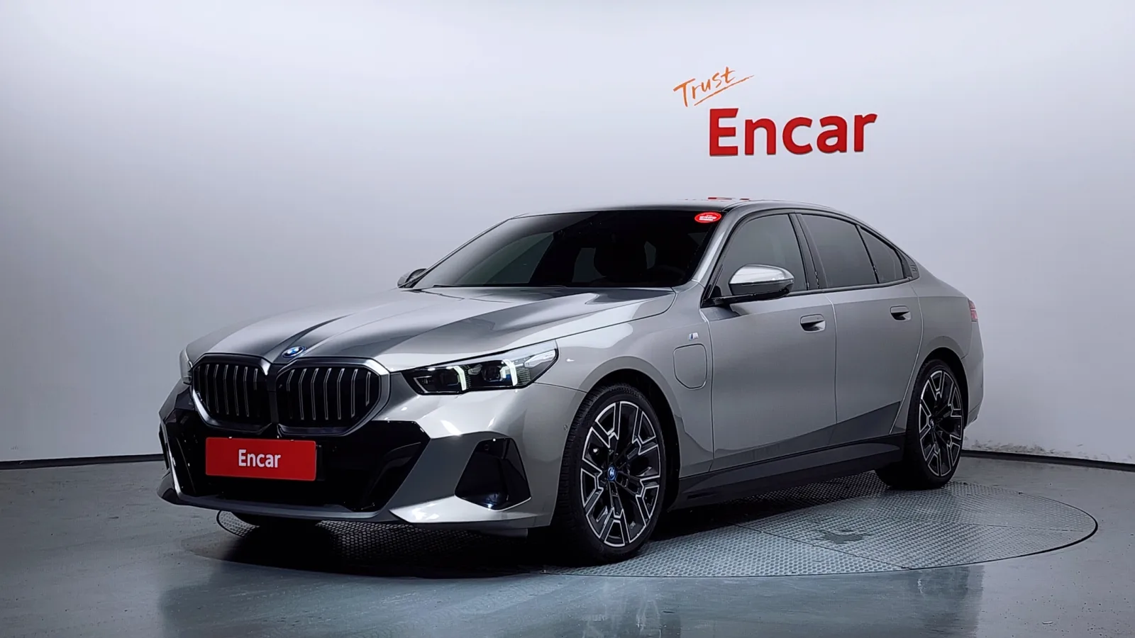 2025 BMW 5-Series