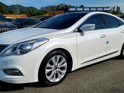 2012 Hyundai Grandeur