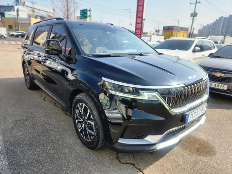 2023 Kia Carnival