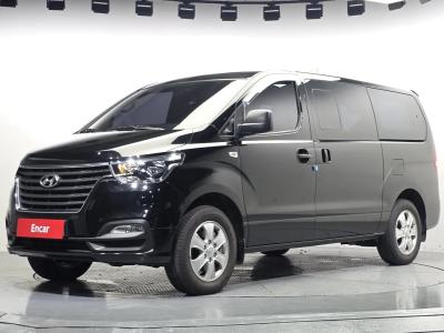 2018 Hyundai Starex