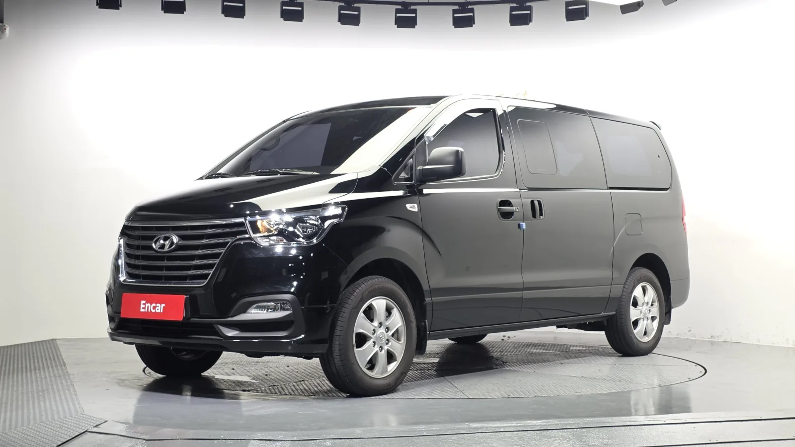 2018 Hyundai Starex