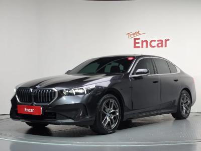 2025 BMW 5-Series