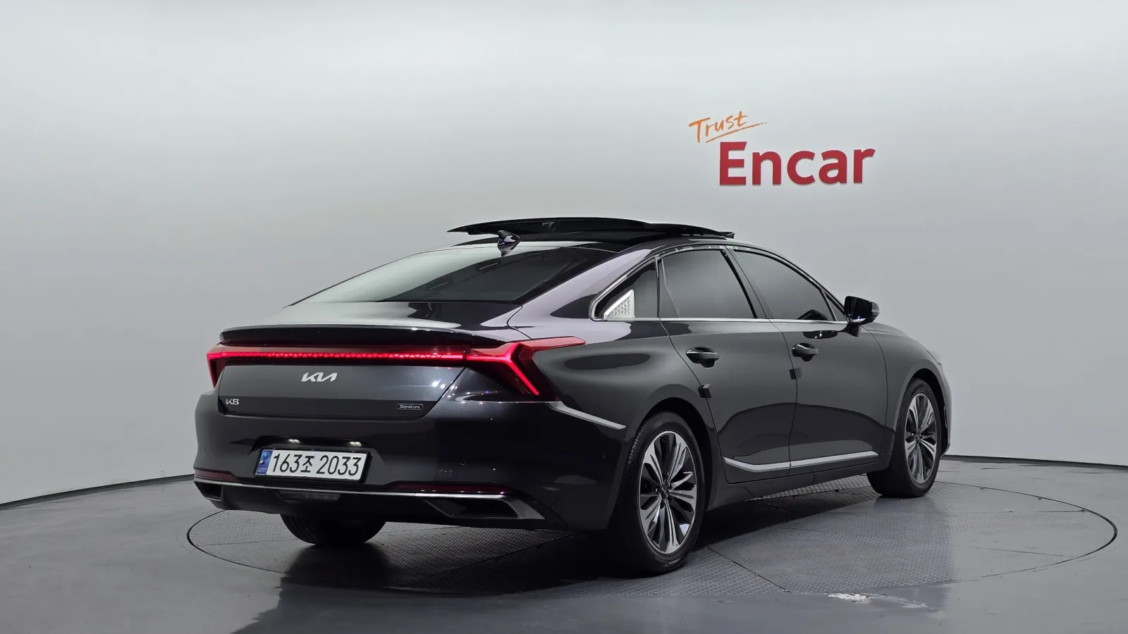 2022 Kia K8