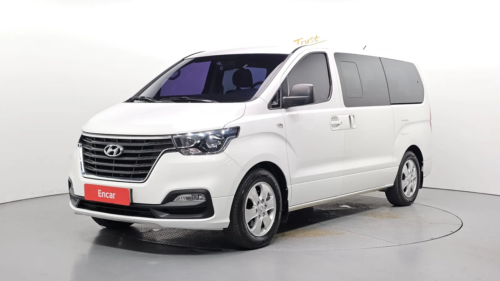 2018 Hyundai Starex