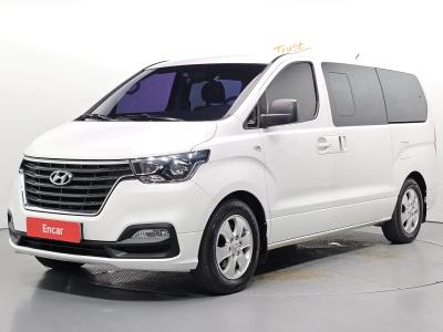 2018 Hyundai Starex