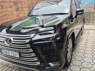 2025 Lexus LX