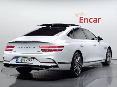 2025 Genesis G80