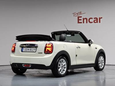 2018 MINI Cooper Convertible