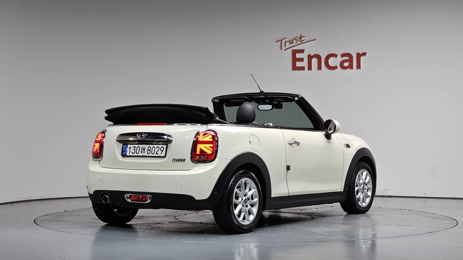 2018 MINI Cooper Convertible