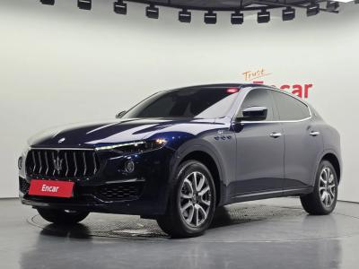 2022 Maserati Levante