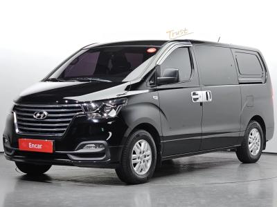 2019 Hyundai Starex
