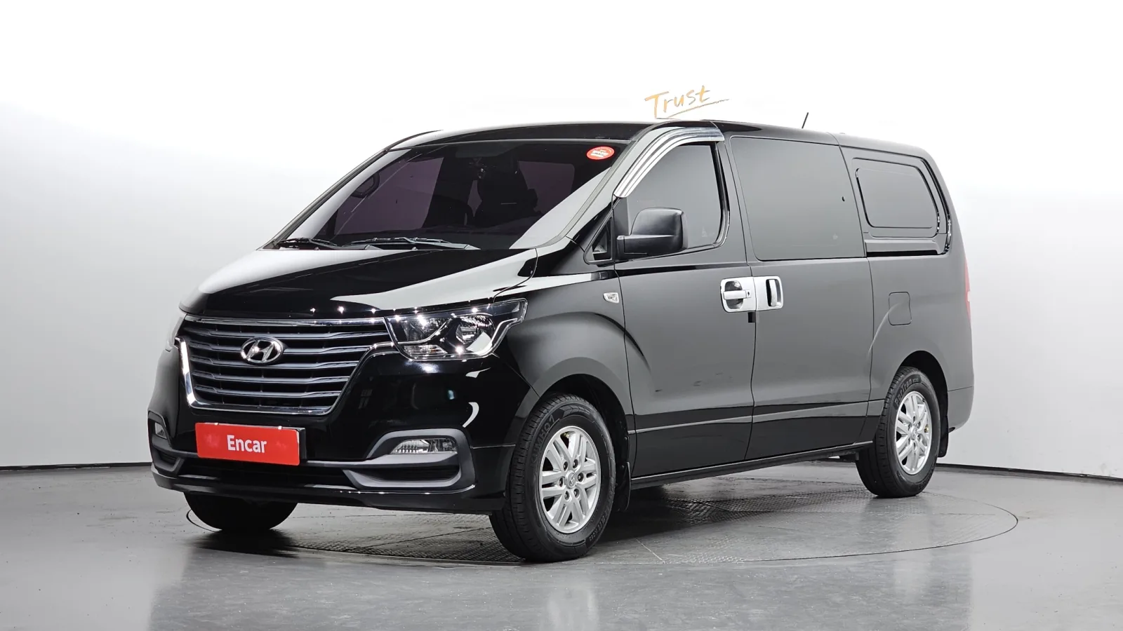 2019 Hyundai Starex