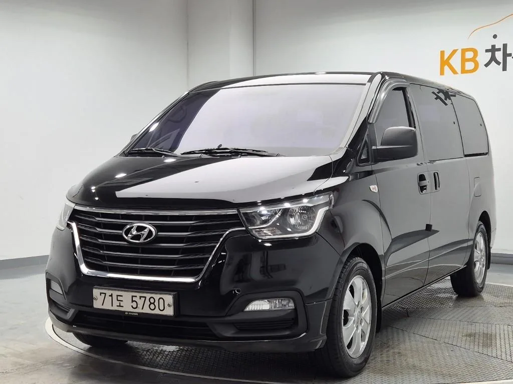 2019 Hyundai Starex