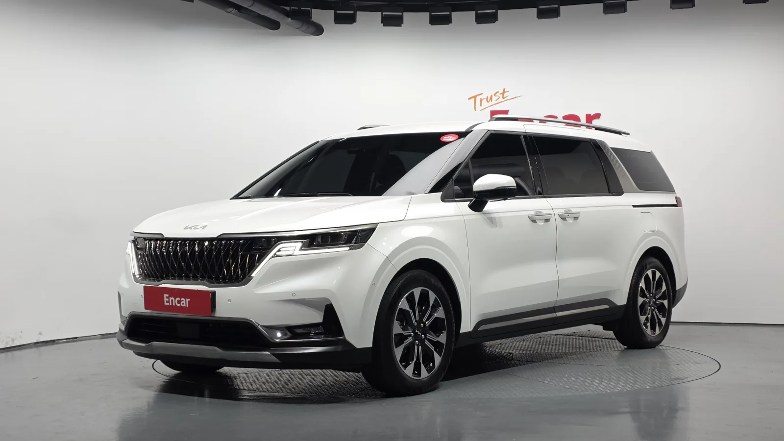 2023 Kia Carnival