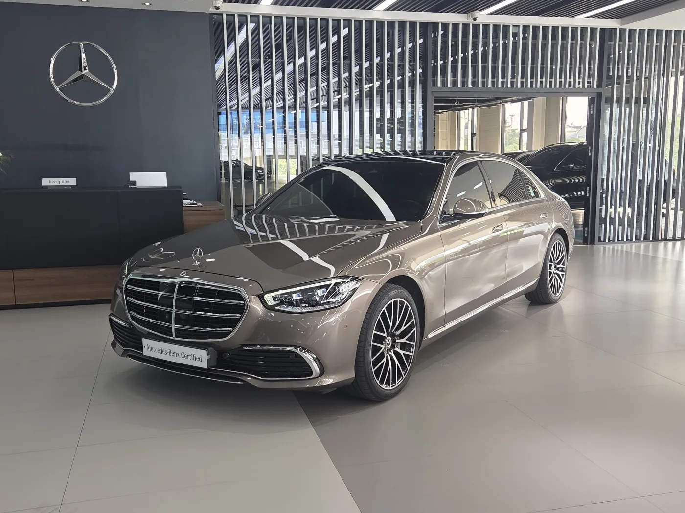 2025 Mercedes-Benz S-Class