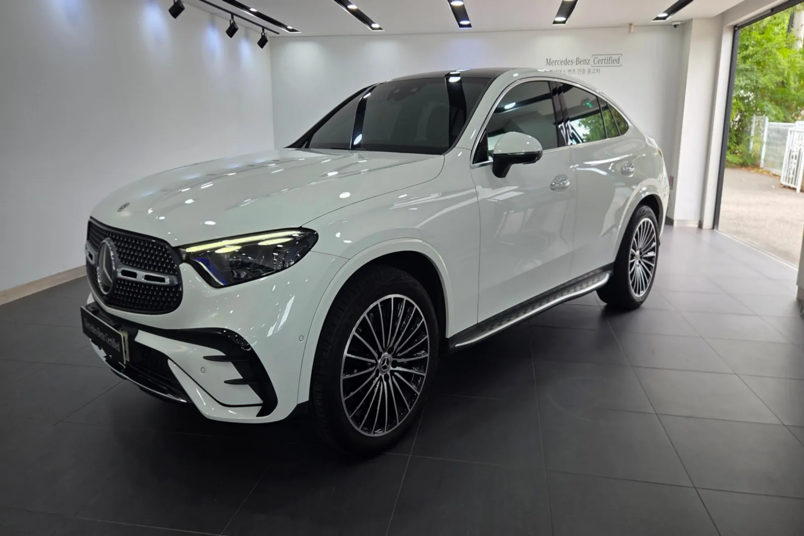2024 Mercedes-Benz GLC-Class