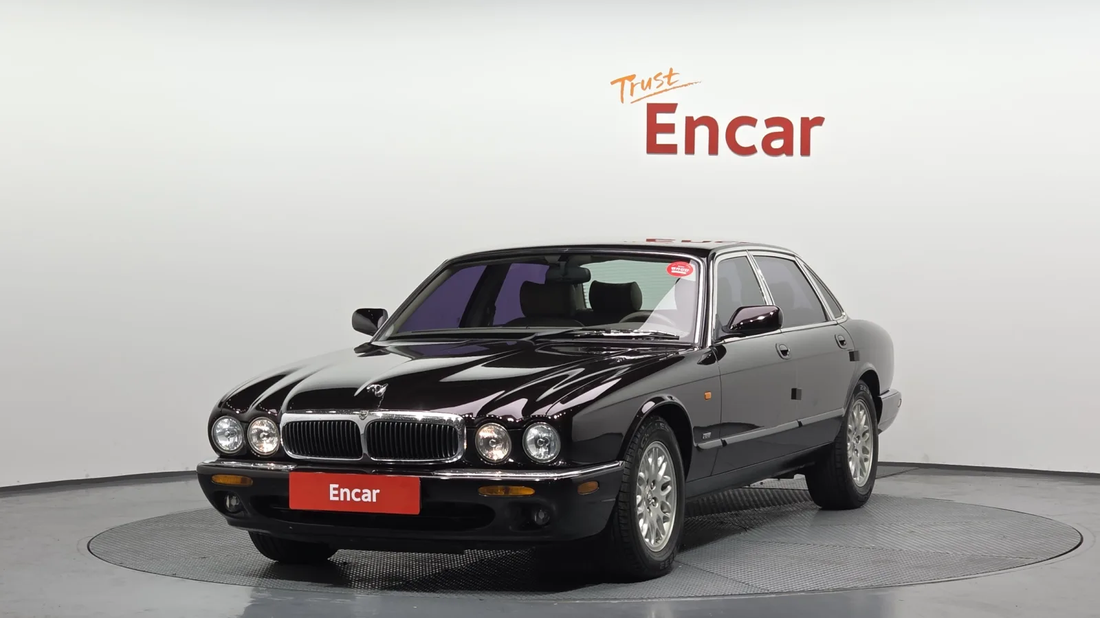 2000 Jaguar XJ-8