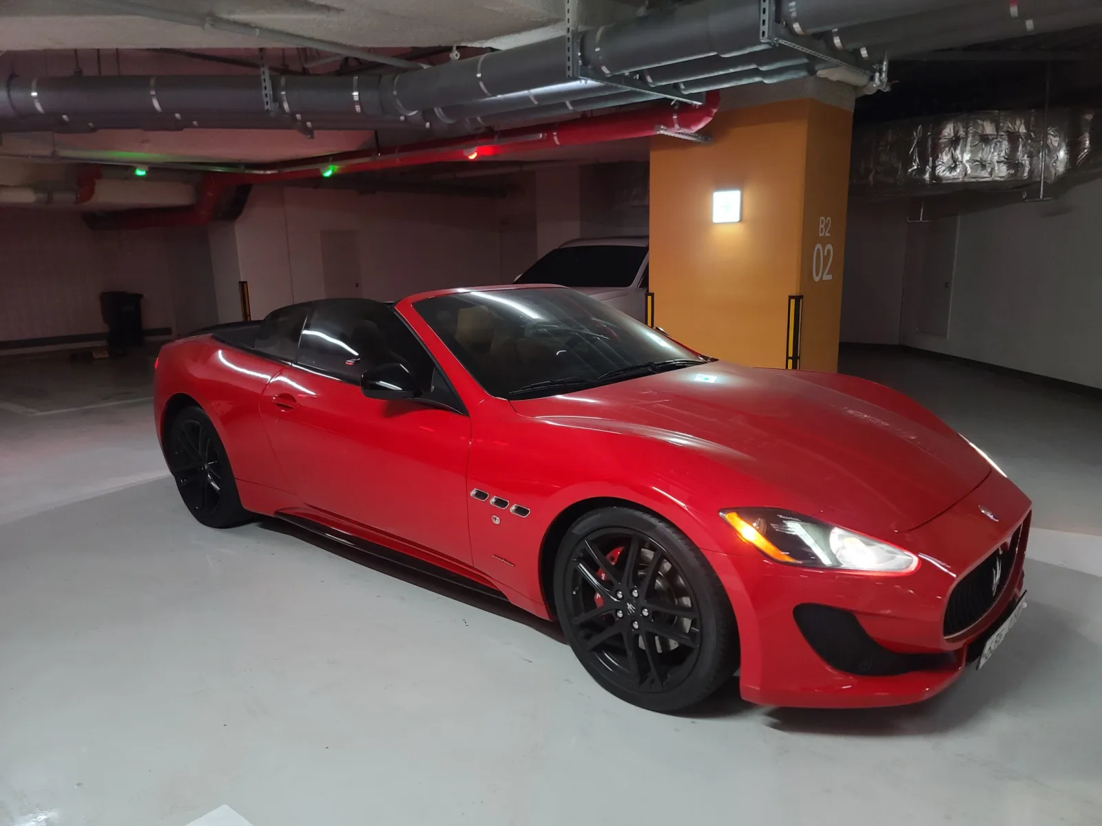 2014 Maserati Gran Cabrio