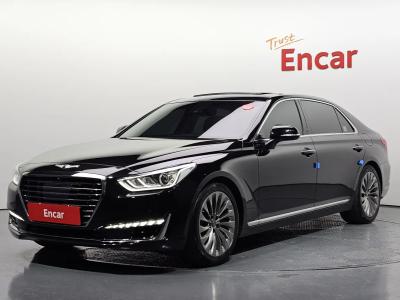 2018 Genesis EQ900