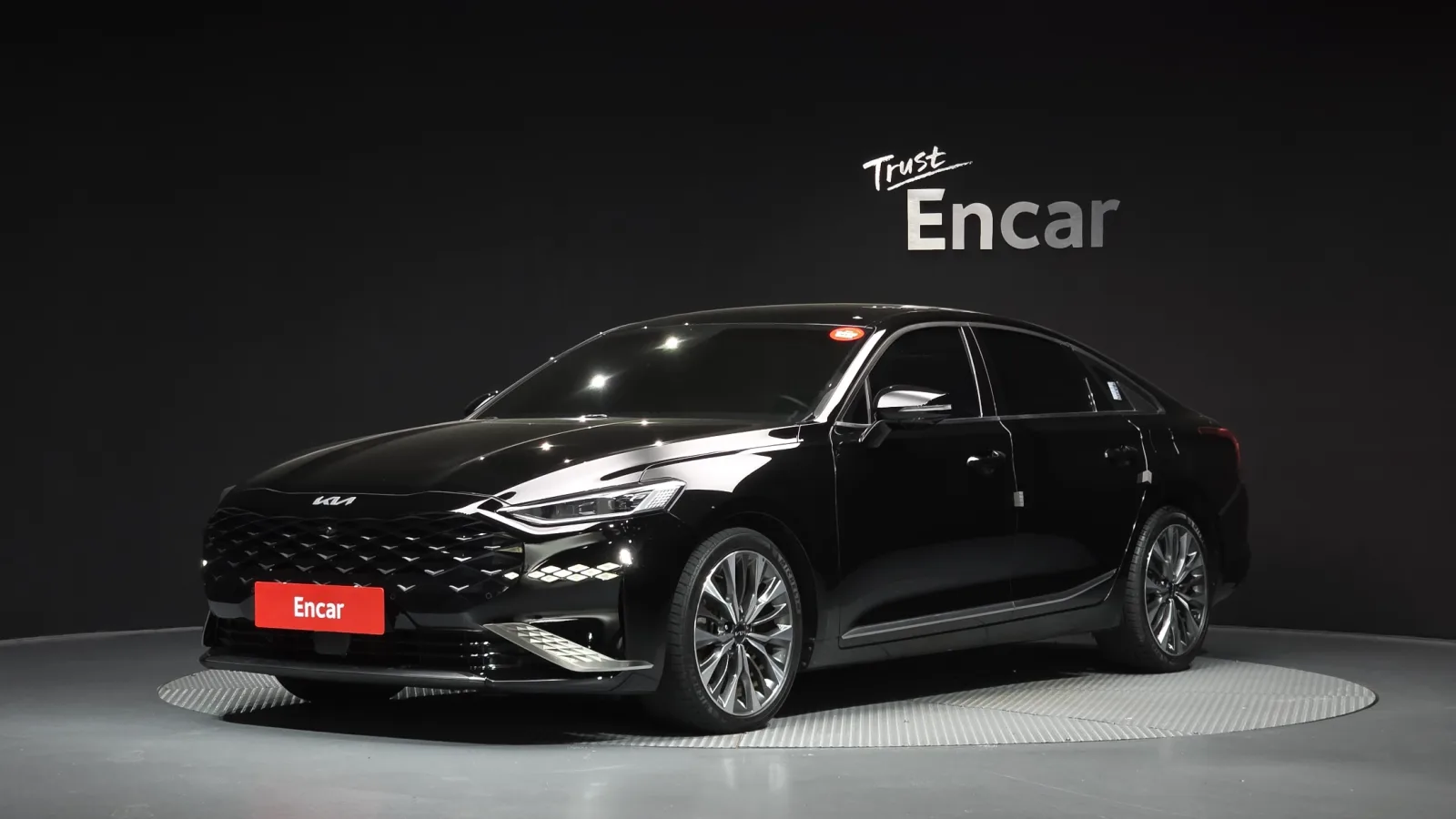2022 Kia K8